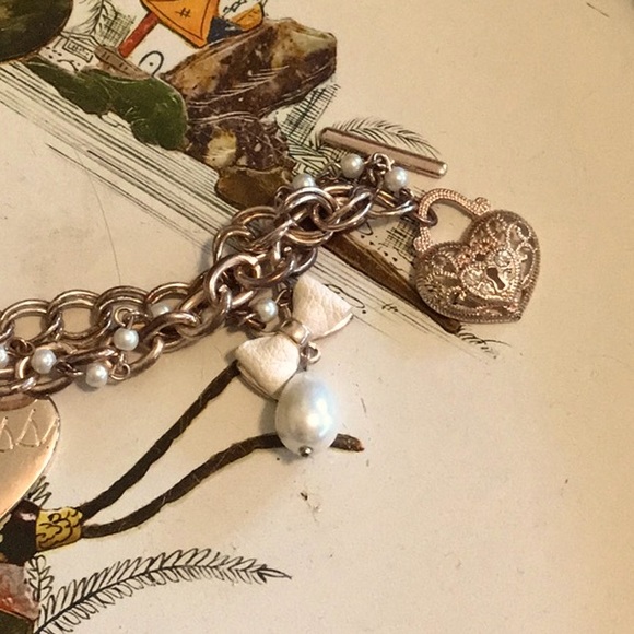 GUESS Charm Bracelet - Picture 5 of 9